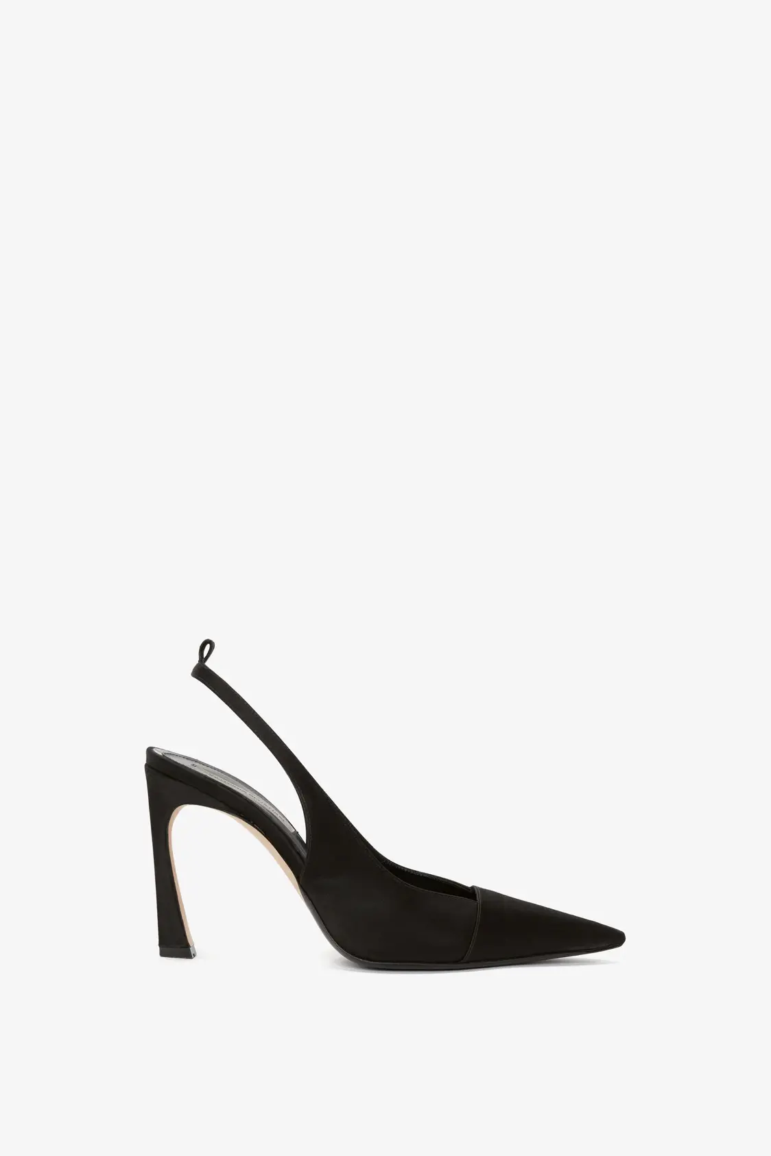 Sling Back Bico Fino em Couro de Bezerro Preto