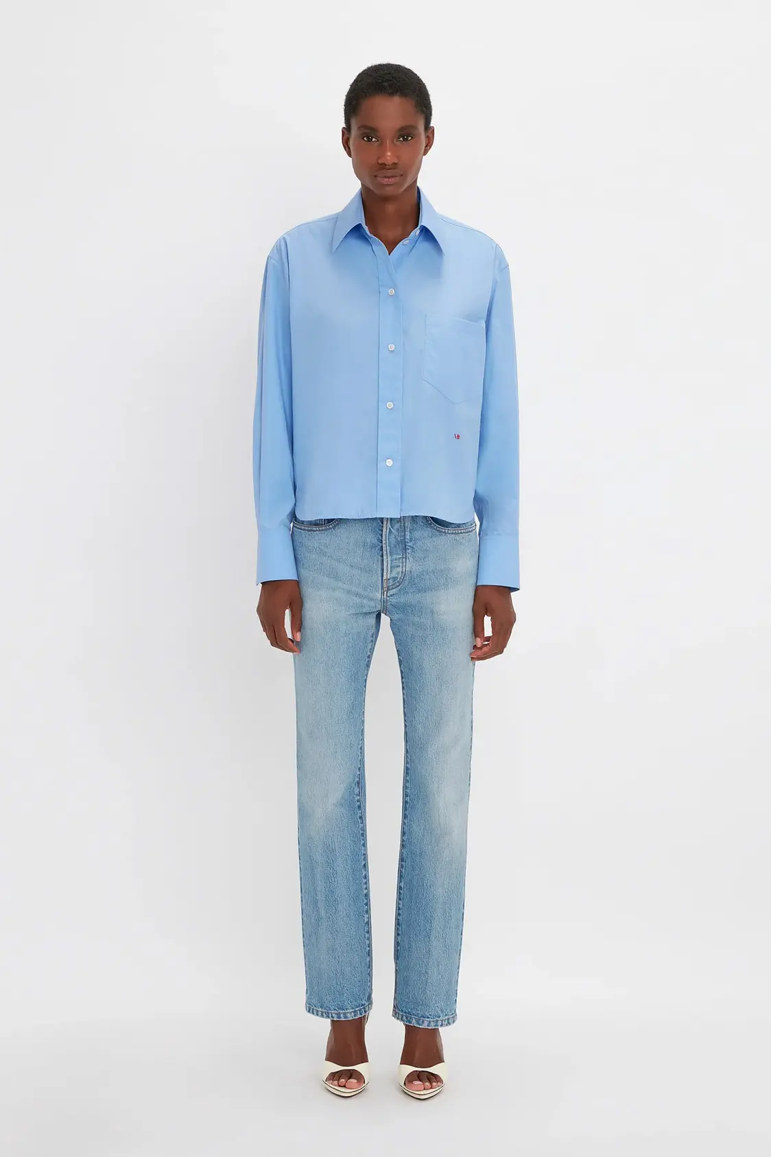 Camisa Cropped com Detalhe de Botões em Quartzo Rosa